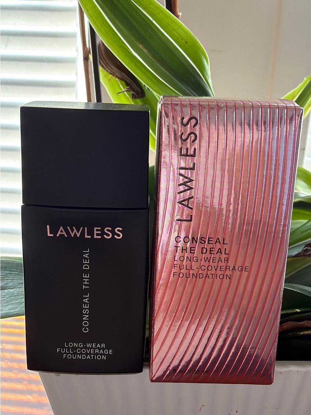 LAWLESS Conceal The Deal Foundation - Pink & Black Packaging